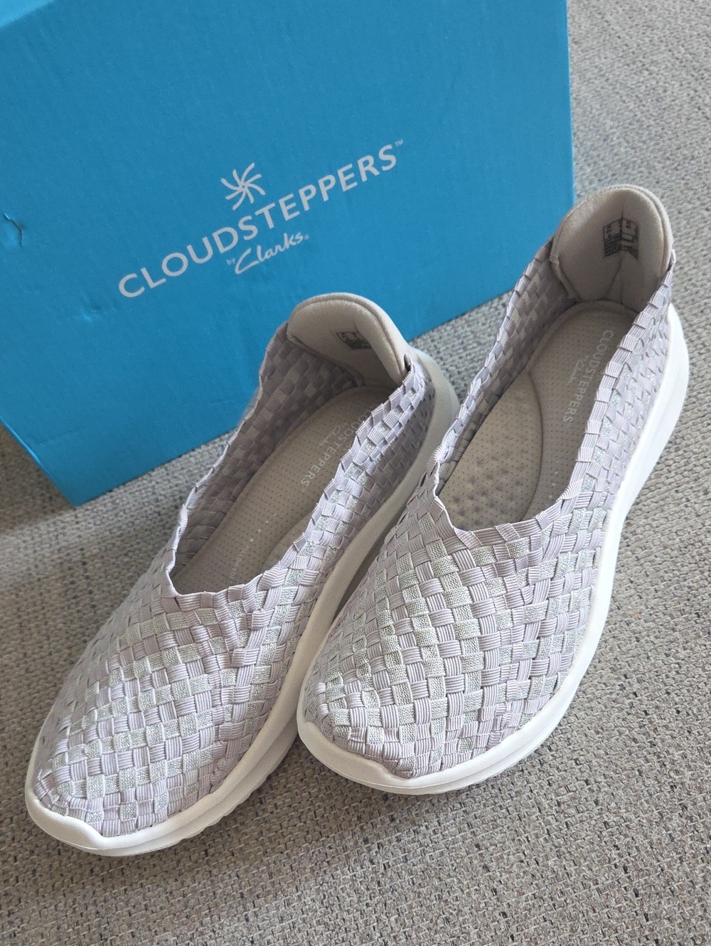 Cloudsteppers by Clarks Women's Woven Slip-On Flats - Light Lavender